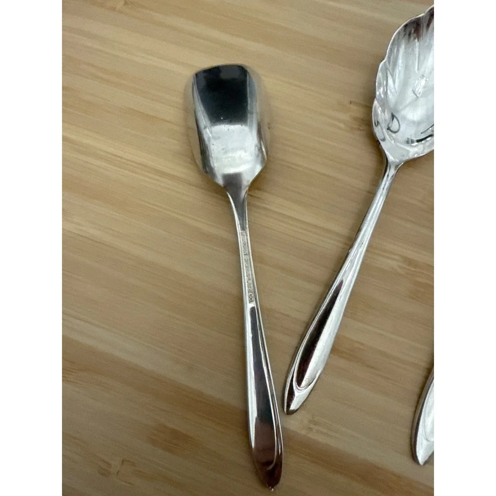 Meridian Silverplate Hostess Serving Utensils Set of 3 Bon Bon Leaf Sugar Spoons